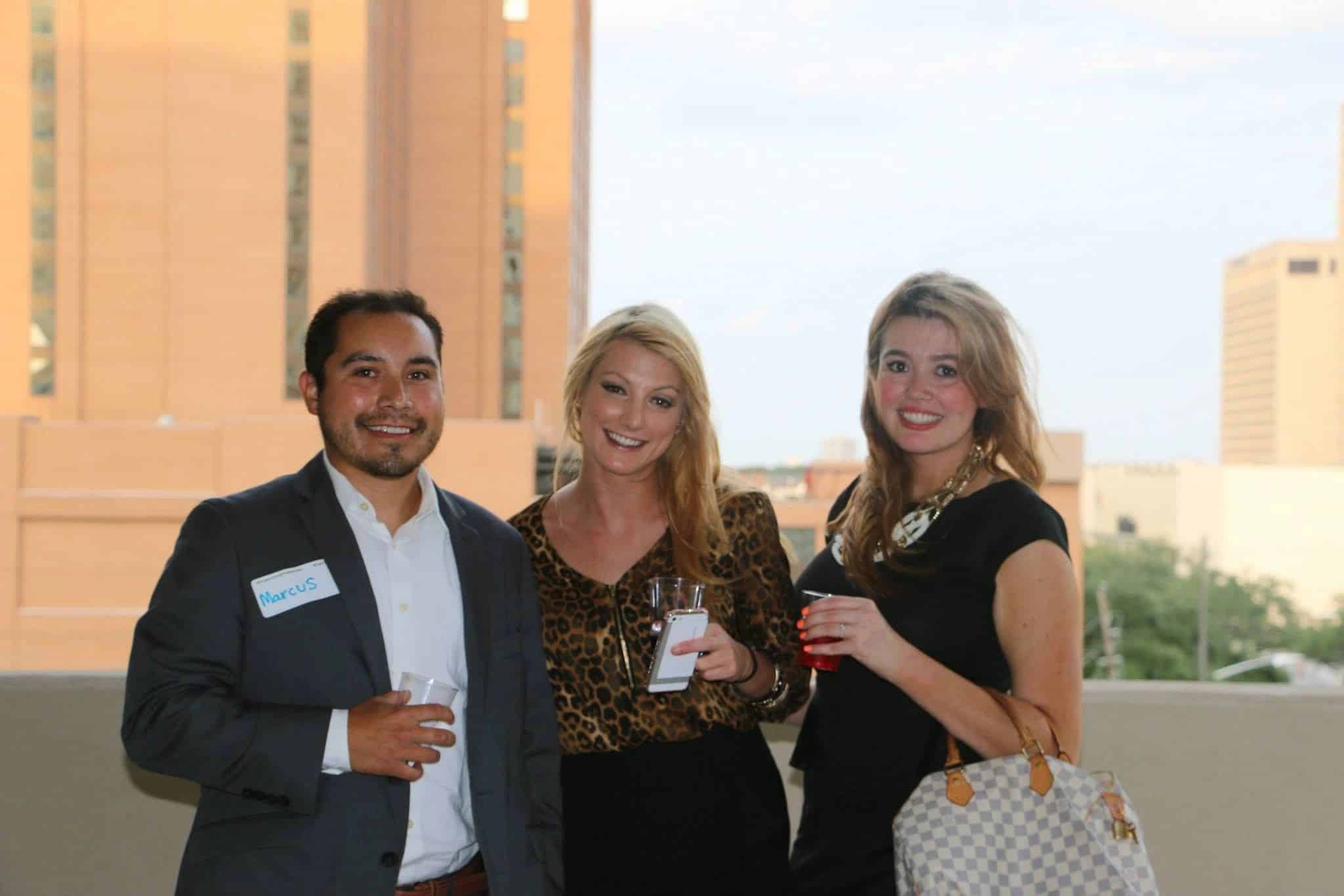 The Ultimate Guide to Networking Events for Young Pros in Houston 🌟