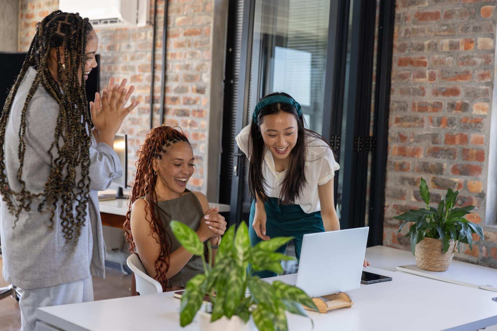 Exploring Houston’s Coworking Spaces: A Day in the Life of a Young Pro 💼🎥