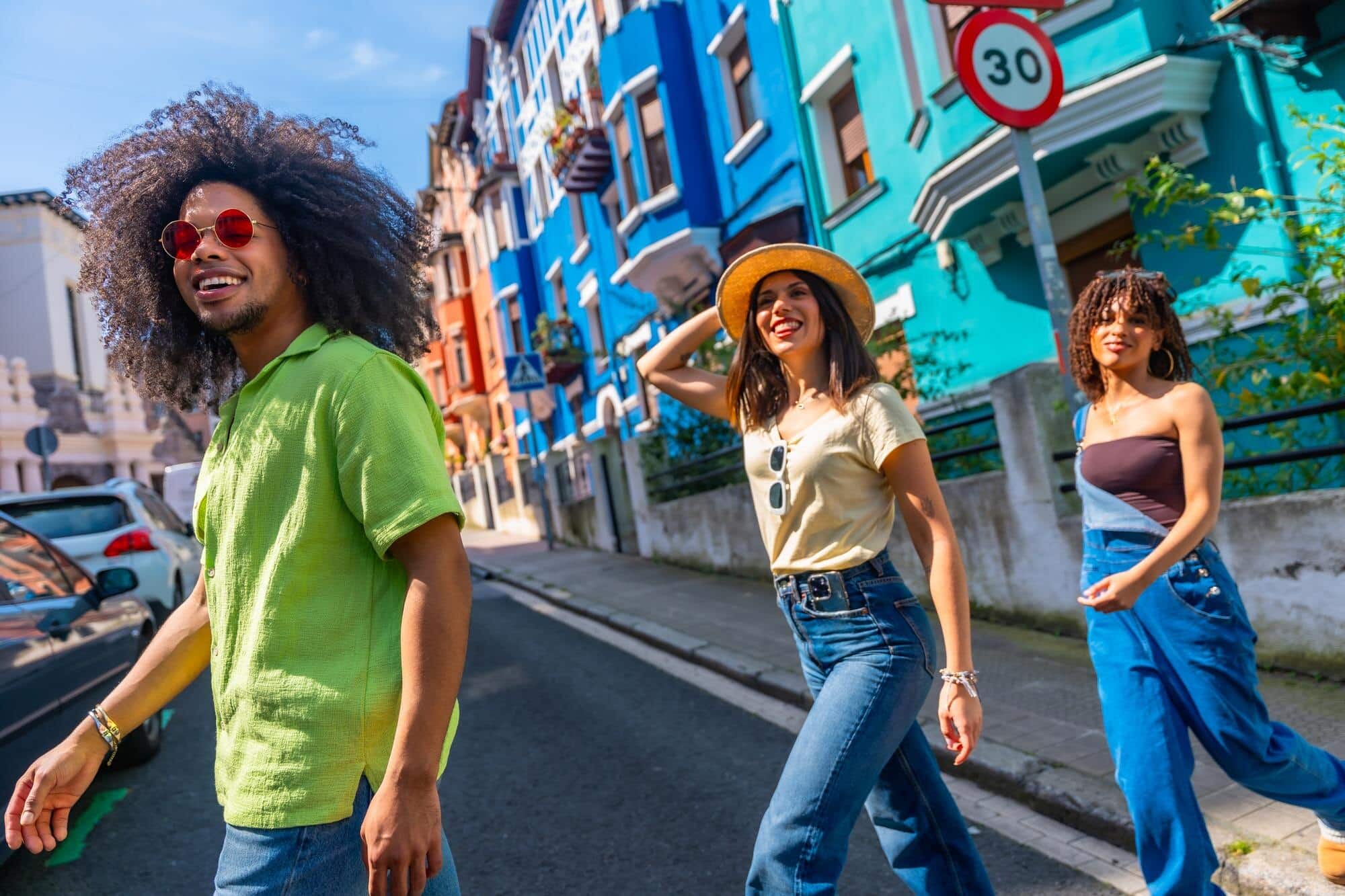 Discover Houston’s Trendiest Neighborhoods for Movers and Shakers 🏙️🔥