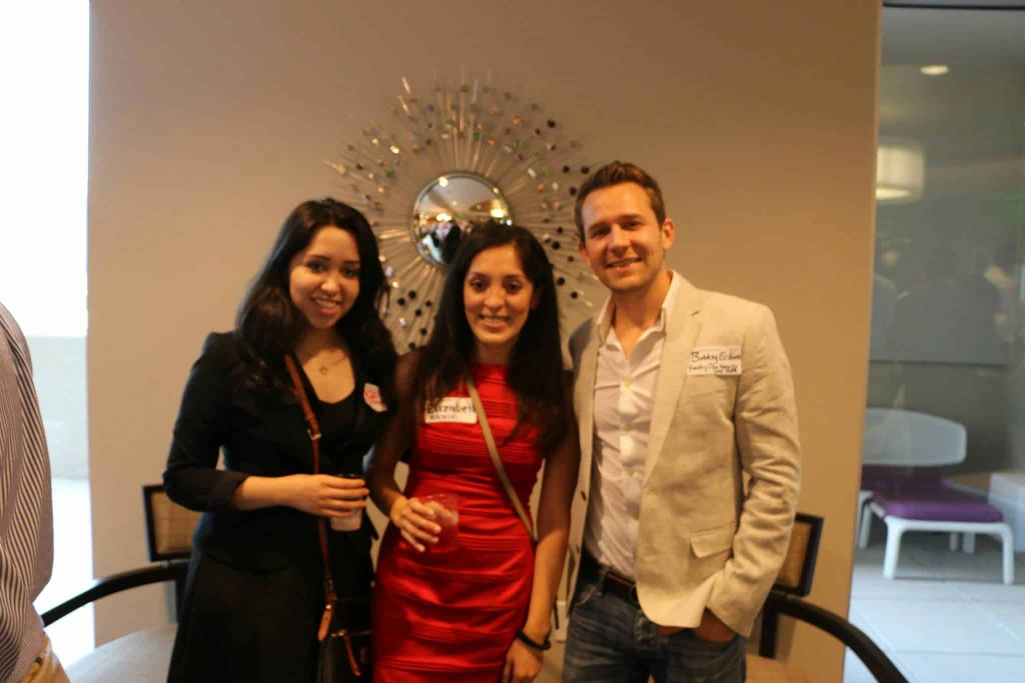 Houston Networking This Week: Mixers, Meetups, and After-Work Wins 💼🤝